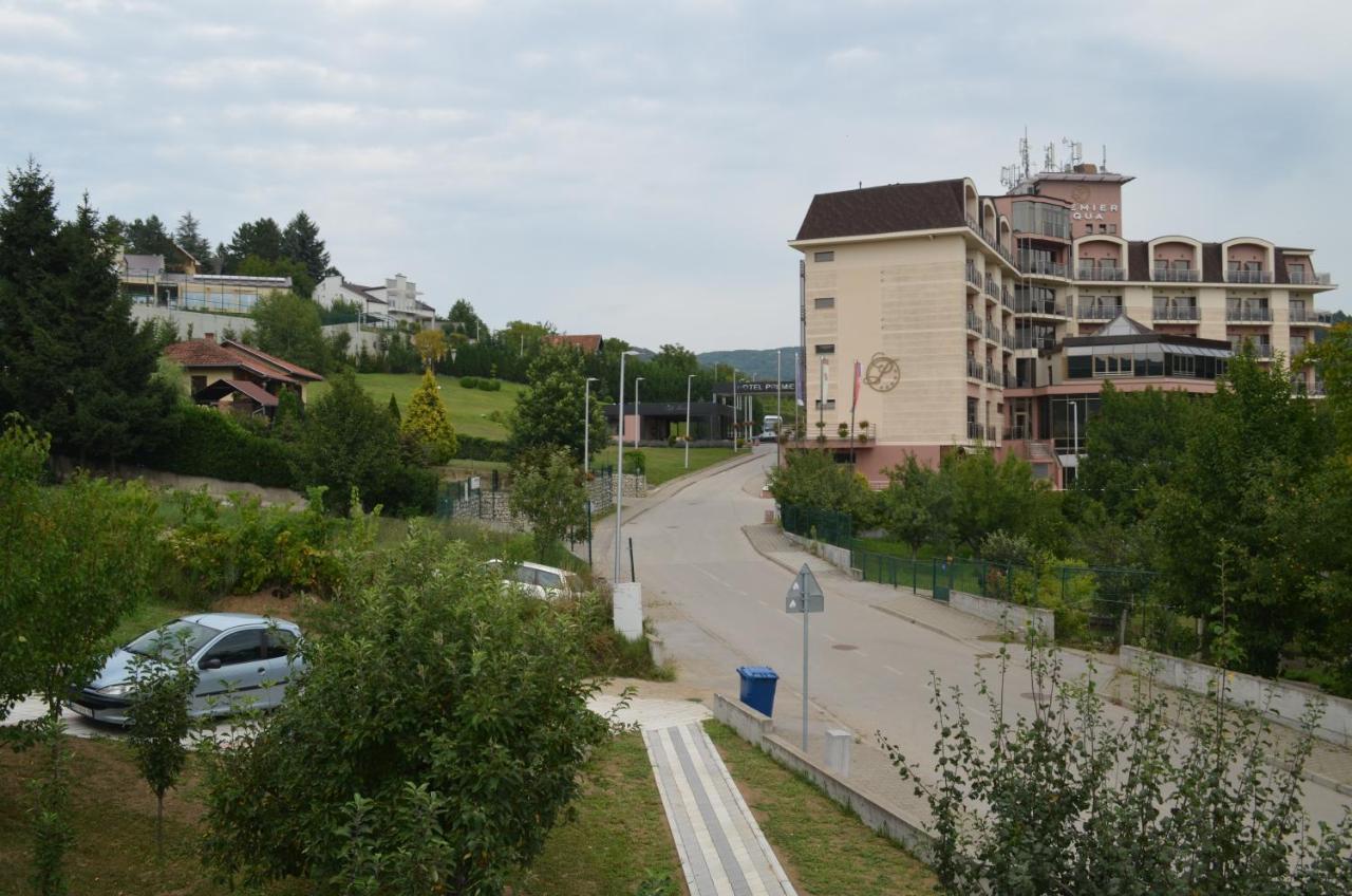 Apartmani Ana Vrdnik Exterior photo